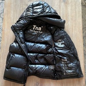 TNA Super Puff Vest from Artizia